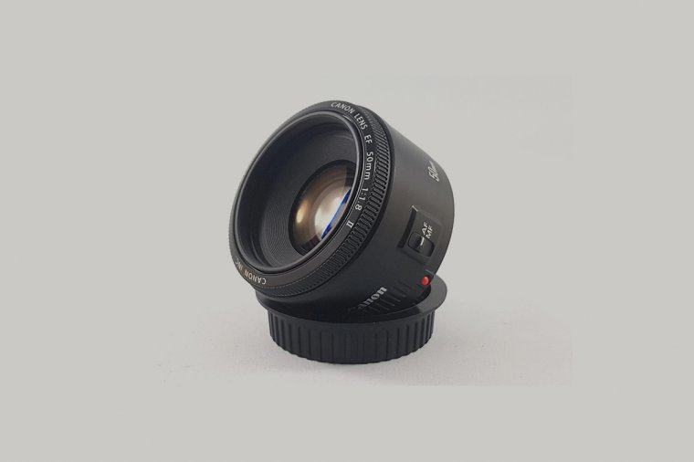 Canon EF 50mm f/1.8