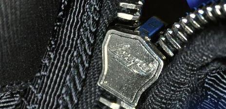 PRADA��ʲô���� ������İ���ô����