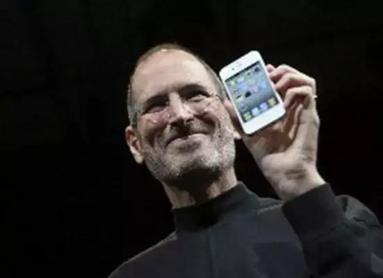 ƻ���й����£�ٿ��ʮ�� iPhone�ֻ�׹�뷲��