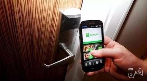 �ֻ�NFC���ܸ����㣬С�����д��ô�