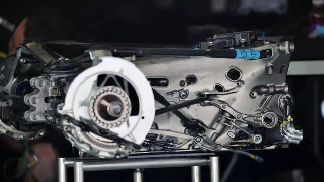 һ��F1����Ҫ�ն���Ǯ����Ȼ�����п�������