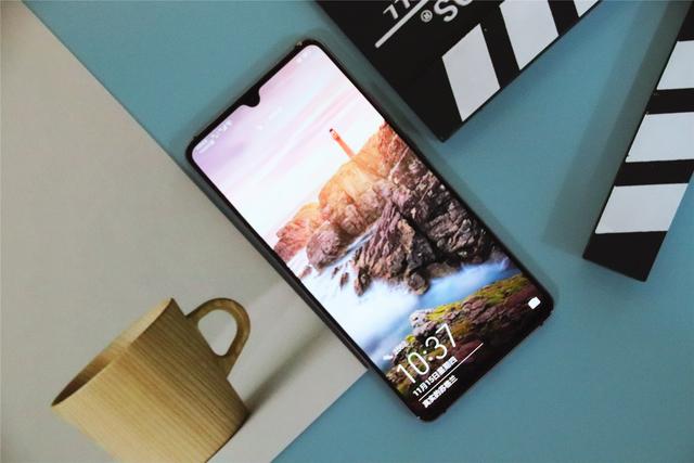 ��ΪMate20X����Ļ�����۾�������ϲ����������������ֻ���