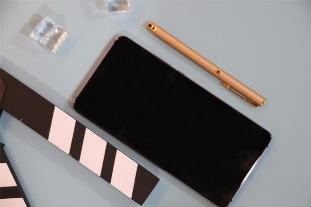 ��ΪMate20X����Ļ�����۾�������ϲ����������������ֻ���
