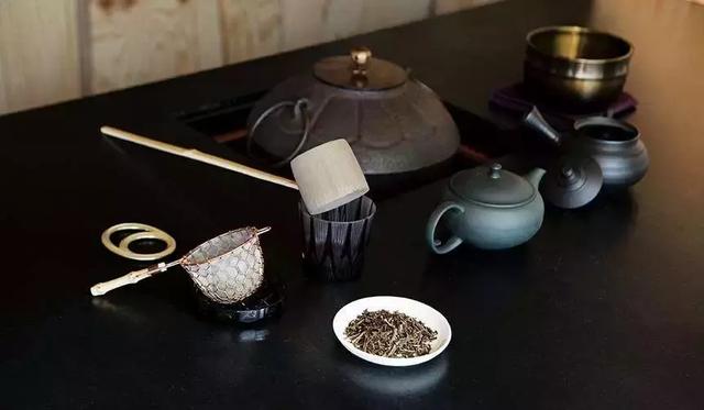 �����İ��о��ľ���Ӫ��������