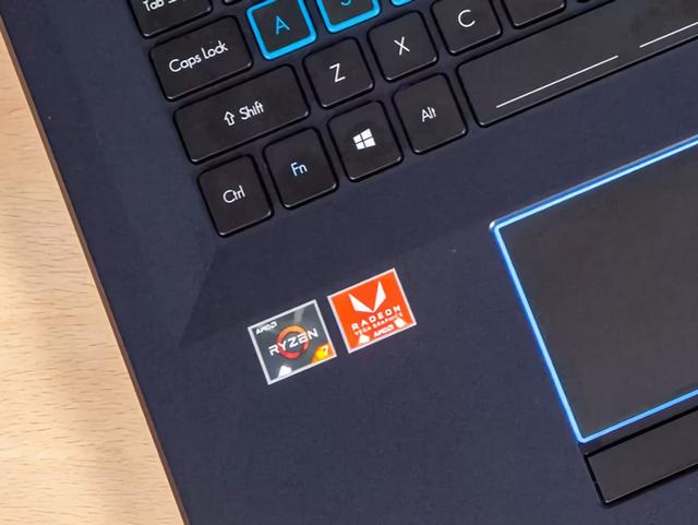 ���㷭����AMD�ıʼǱ�����������