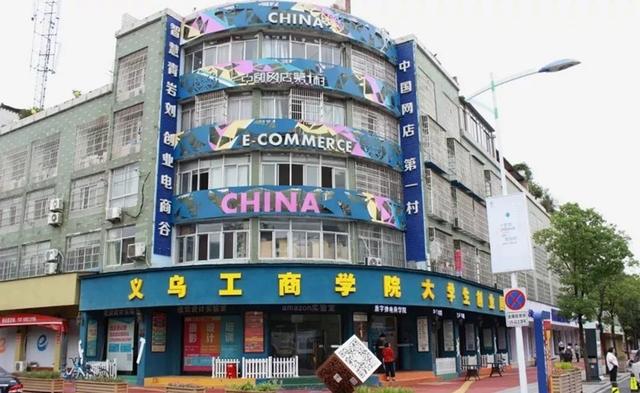 �й������һ�壬�����˿ڲ���2000�ˣ�������ȴ��60��