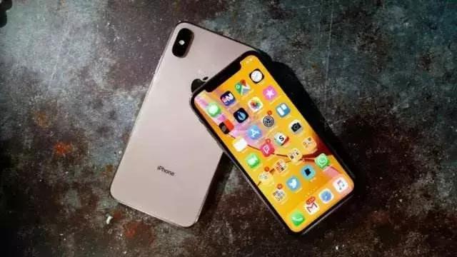 ��Υ��ʹ�죡һ�����۵�Iphone11��������