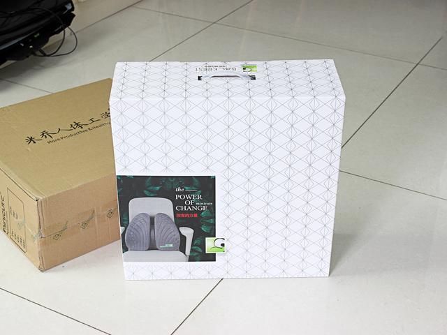 中年危机岂止保温杯,腰可还好?Minicute米乔减压腰垫气动版体验
