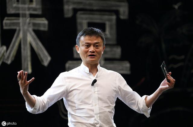 他是最新“套现王”!远超许家印、杨惠妍家族,连马云都自叹不如