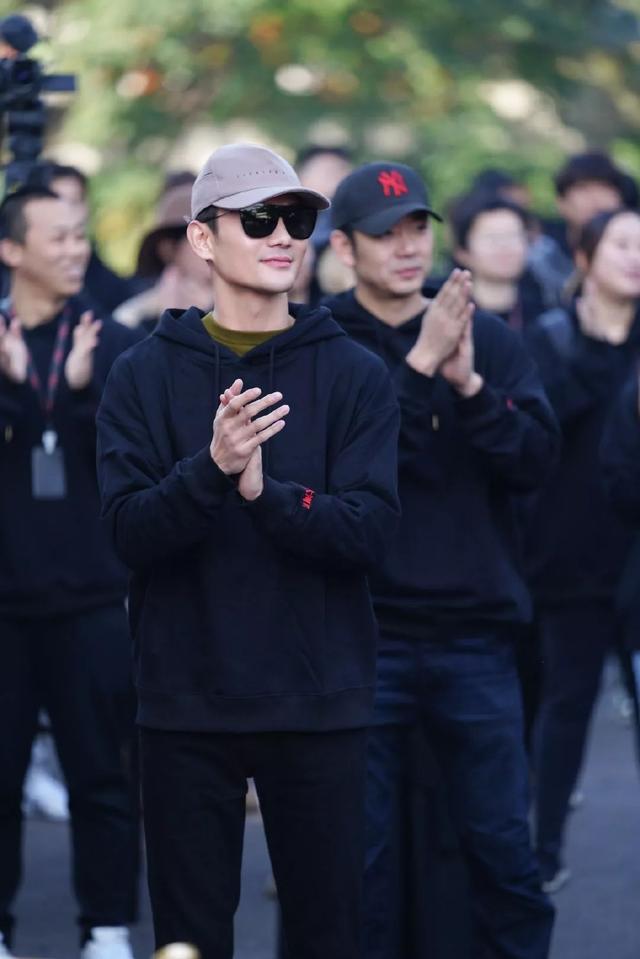 盘点最近开机的电视剧,又一部高能悬疑剧开机,段奕宏主演