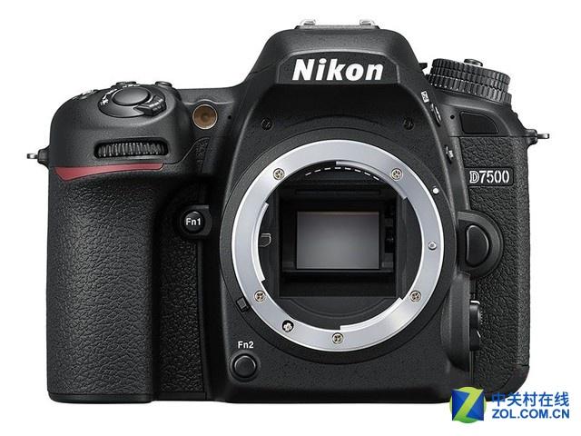 ��ȡ����D90 �῵D7000ϵ�е�����ʷ�ع�
