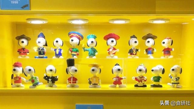 麦当劳最经典的儿童套餐玩具,你见过几个呢,我打赌不超过2个