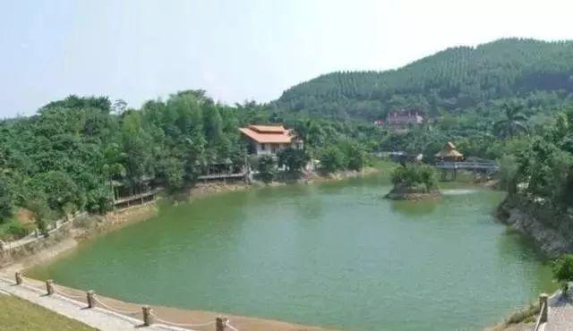 �̵㣡���㶫������ȥ���ɵ�4�����㣬��������ȥ��������