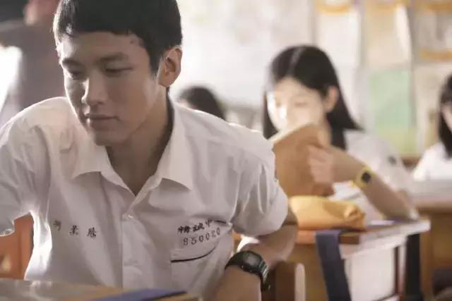 连陈冠希都戴卡西欧G-SHOCK,它到底为什么这么火?