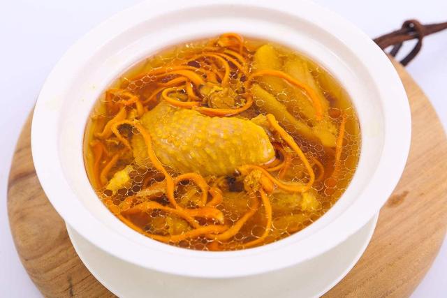 ̫���ˣ����г��ں���Щ���Ա����ã����õ������ˣ����ղأ�