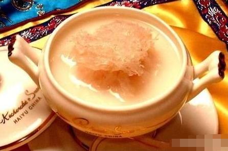 ̫���ˣ����г��ں���Щ���Ա����ã����õ������ˣ����ղأ�