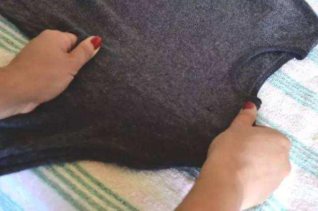 怎么清洗羊毛衫?方法不当会缩水!生活小窍门帮你解决