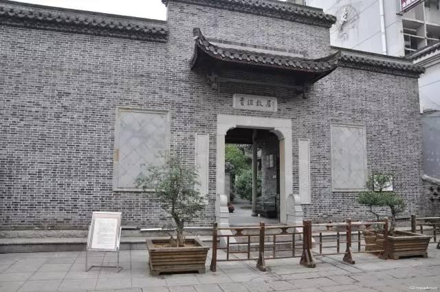 长沙旅游攻略:必游景点+游玩推荐+周边吃喝