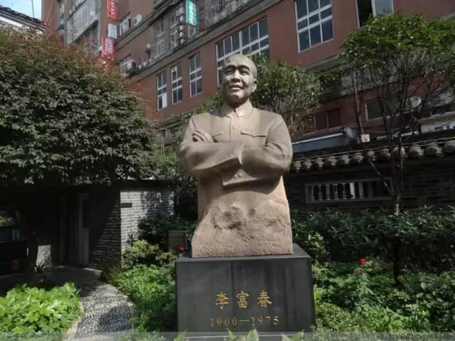 长沙旅游攻略:必游景点+游玩推荐+周边吃喝