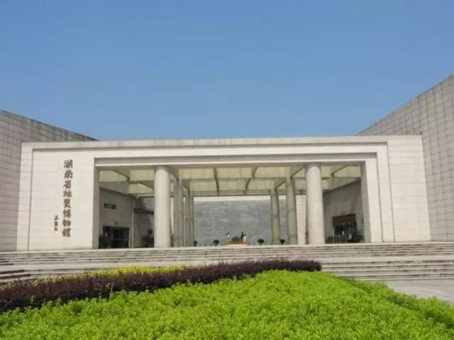 长沙旅游攻略:必游景点+游玩推荐+周边吃喝