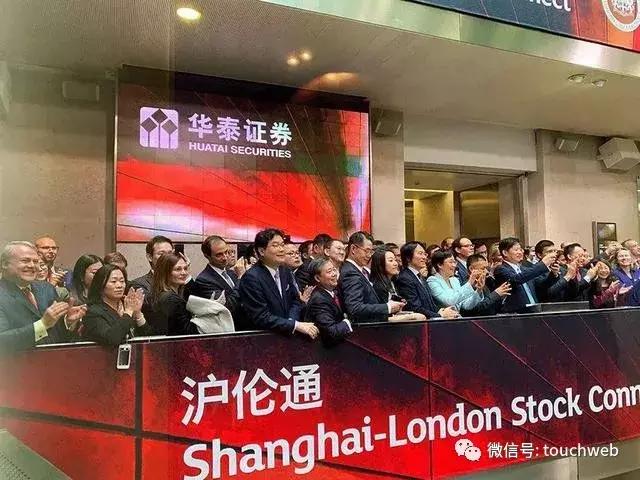 华泰证券董事长刘晓丹将离职创业:如盛开的野花般顽强绽放