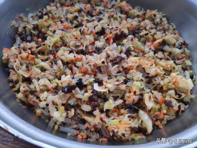 ����һ�����ڰ��ӵ��������ðײ˺ͷ��������ϣ�û��ζ����