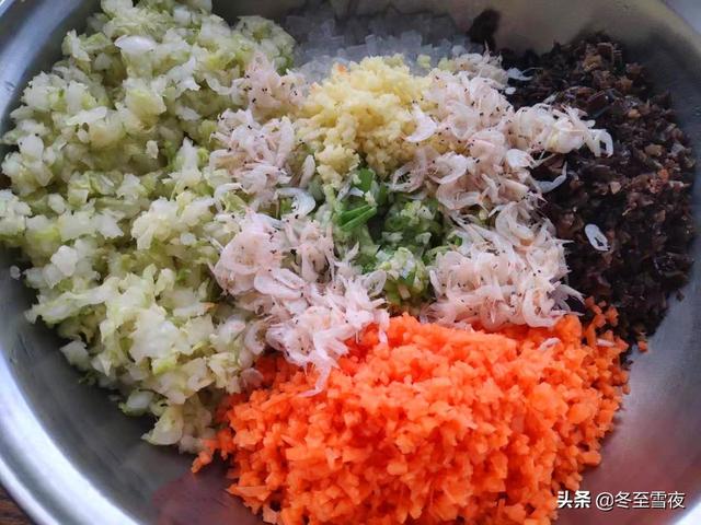 ����һ�����ڰ��ӵ��������ðײ˺ͷ��������ϣ�û��ζ����