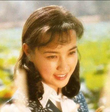 为什么历经四段婚姻却没有一个孩子?刘晓庆的回答太让人心疼!