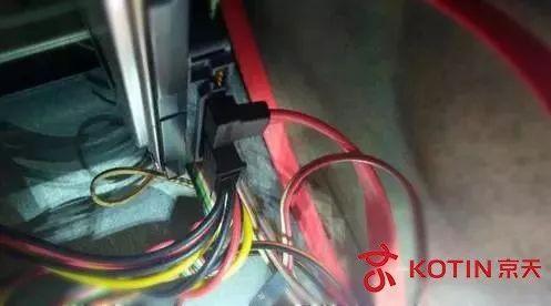 电脑开机黑屏怎么办?用这几步轻松搞定!