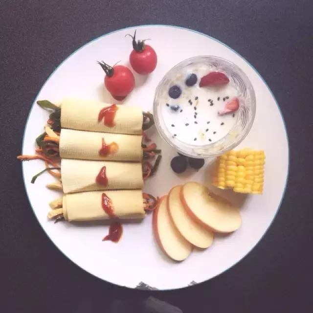 5�����ټ��ʵ�С���ţ��������治��ʲô���£�