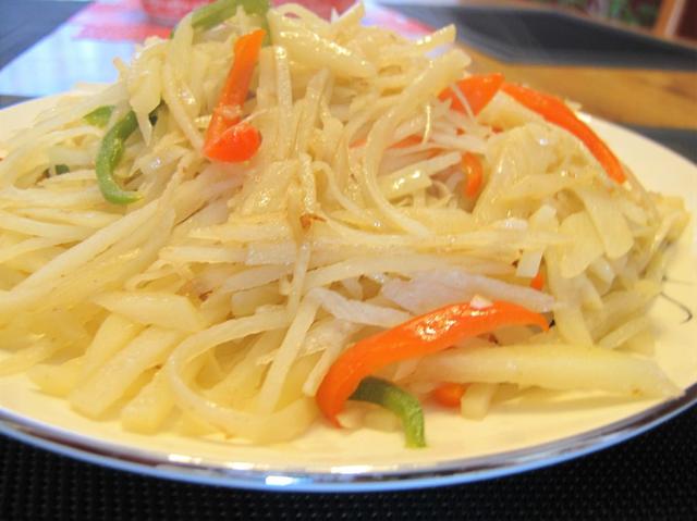 体检查出血糖高,别着急,多吃这4种食物,还有机会逆转!