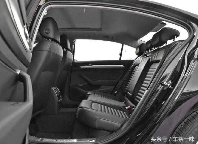 迈腾1.4T深度测评,不吹不黑,优点和不足一样鲜明