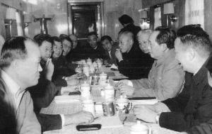 新中国历史上直至今天最年轻的省委书记是谁?上任时只有36岁哟