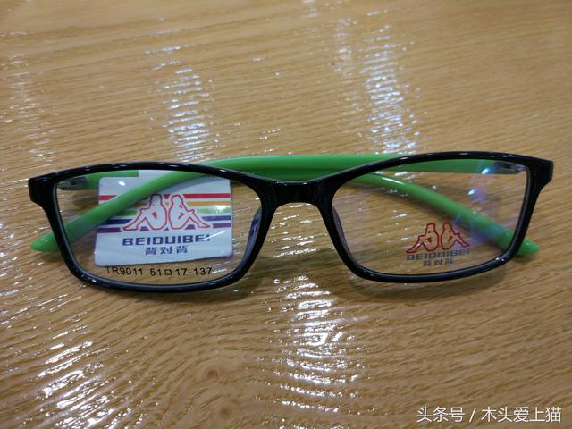 专业眼镜人告诉你眼镜框选哪种材料比较好?