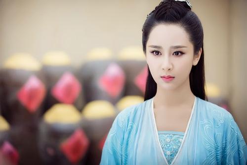 杨紫都求助的去除法令纹方法,不要花钱也能完胜