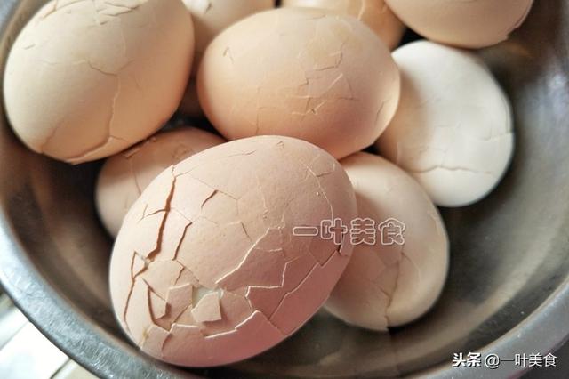 ����½����Բ���Ĳ�Ҷ�������ڼ���һ������ζŨ�����óԼ��ˣ�