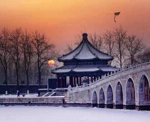 �������ڽ����붬������һ��ѩ�� ����´�ѩ������һ����������