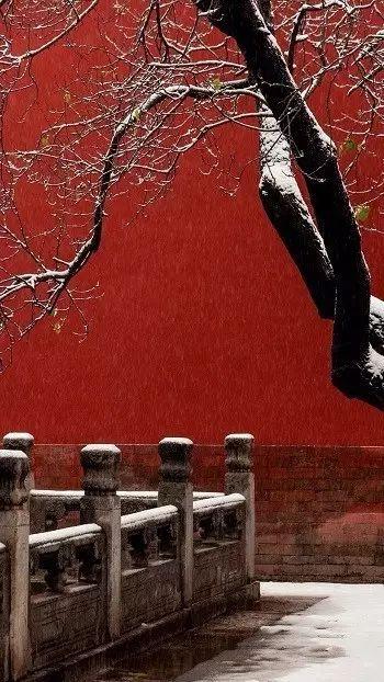 �������ڽ����붬������һ��ѩ�� ����´�ѩ������һ����������