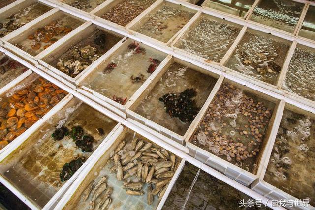 摆地摊过年前后卖什么产品好赚钱?地摊女神毛毛告诉你
