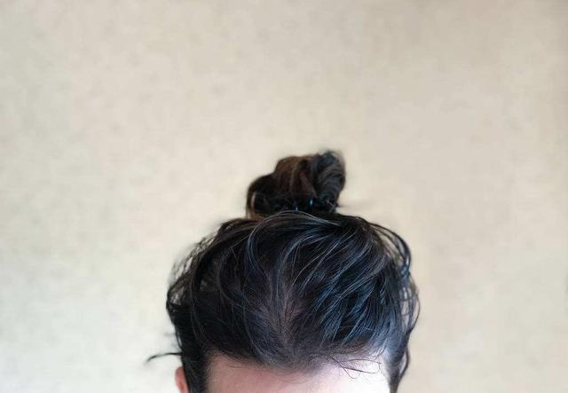 湿气重的人,身体会有这5个“表现”,一旦出现,要及时调理