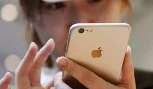 �ֻ���Ӧ�ٶ�Խ��Խ�������£�һ���������ֻ����ܽ��