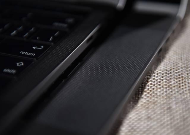 苹果新款笔记本MacbookPro究竟值不值得买?