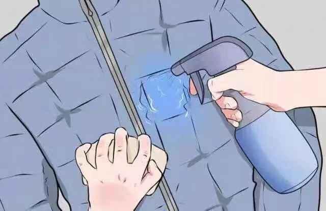 羽绒服清洗方法 洗衣机可以洗羽绒服么?注意这个细节才安全!