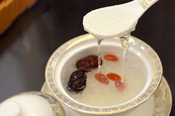 孕妇吃燕窝对胎儿真的好吗?孕妇什么时候吃燕窝最好?