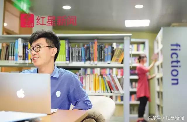 ����ŵ������ѧ��ÿ���10���ѧ�ӷѣ���Ӣ����Ϸ��