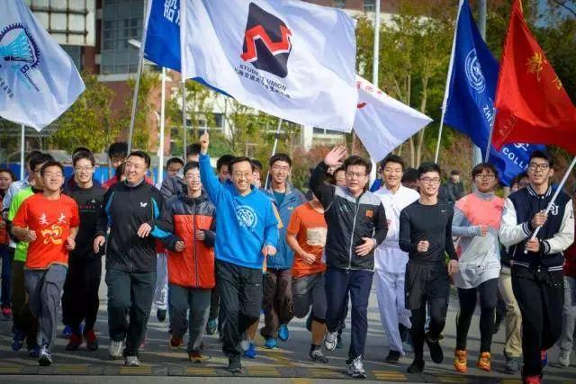张杰:享誉世界的五国院士,实验室再造太阳,和明星撞名被人熟知