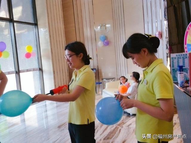“最有温度”的管家 揭秘万科物业人的工作日常