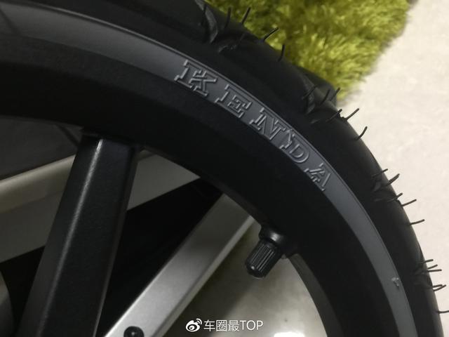童车中的“沃尔沃”——拓乐UrbanGlide开箱体验!