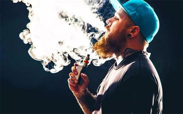 电子烟哪种品牌好?十年烟民kiwicig把我给治了