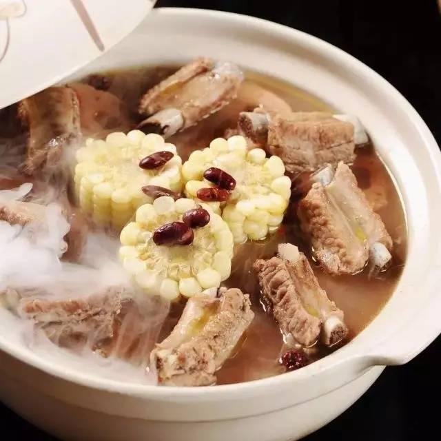 到处吃 | 藕然间发现一家好吃的养生排骨藕汤